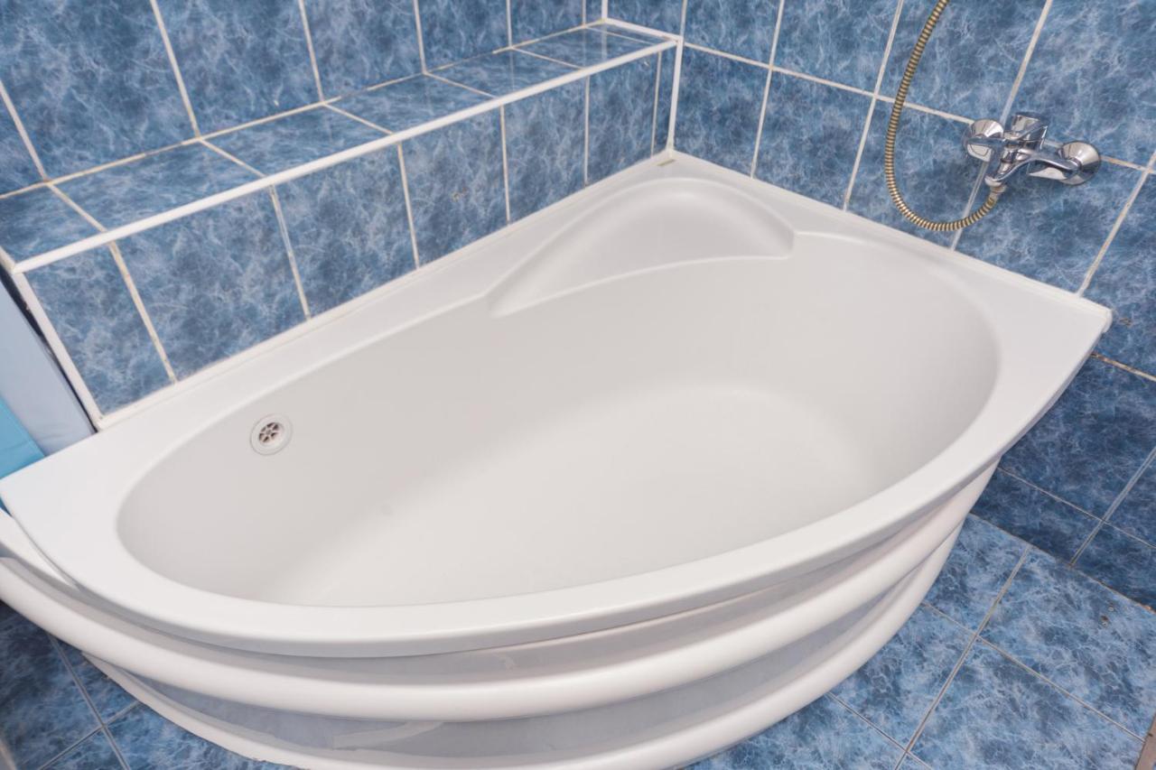 Apartment Zhukovskogo 17 Oldenburg Bagian luar foto
